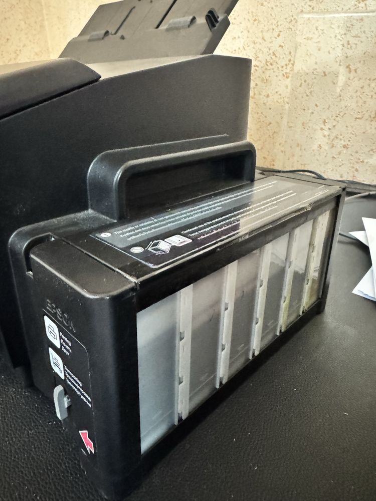 Epson L1800 islewi zor siziq tusirmeydi