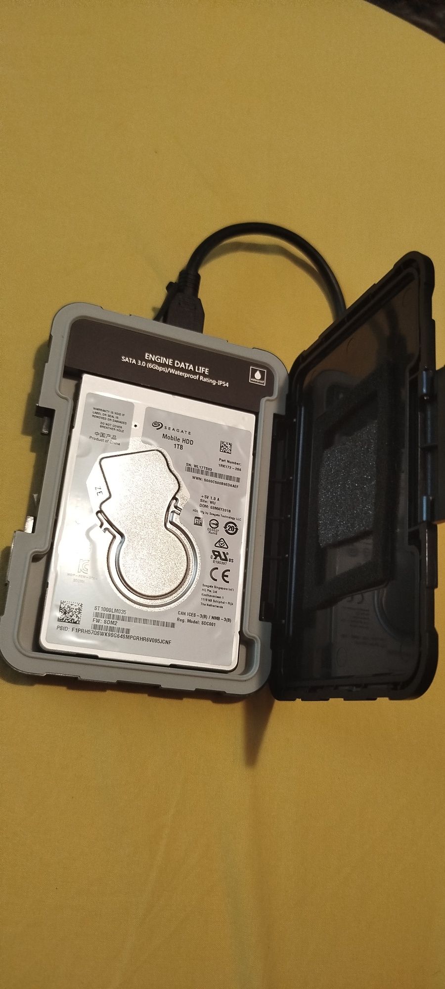 Hard disk extern 1Tb USB 3