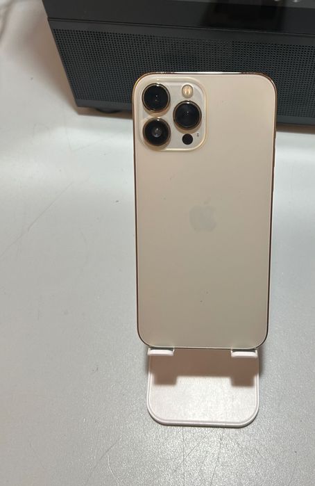 Telefon iPhone 13 Pro Max,Gold, 128GB,baterie 83%,liber in orice retea