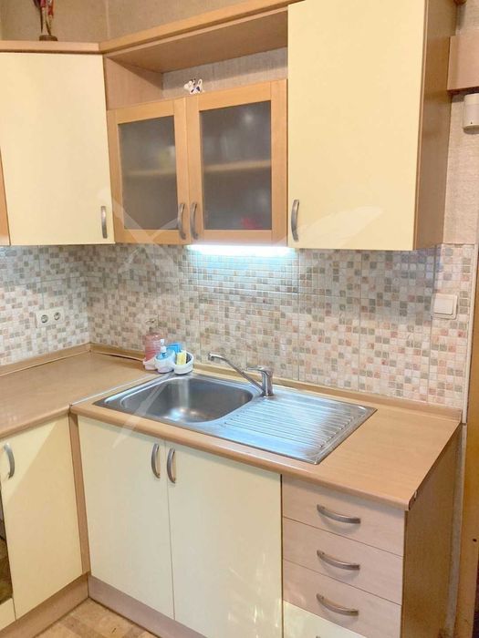 Продава се Тристаен апартамент в София, Славия - 95 кв.м за 3779 €/кв.м - Снимка #2