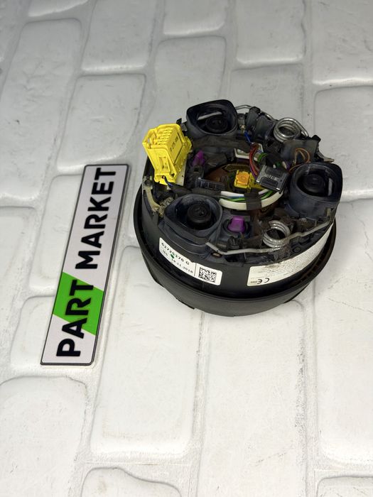 Гръмнал AIRBAG волан AUDI A3 8V 8V0880201DP