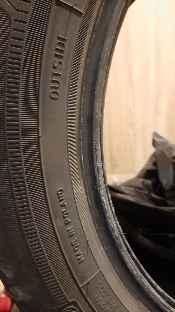 Vând 4 anvelope Goodyear 215/55 R18 aproape noi