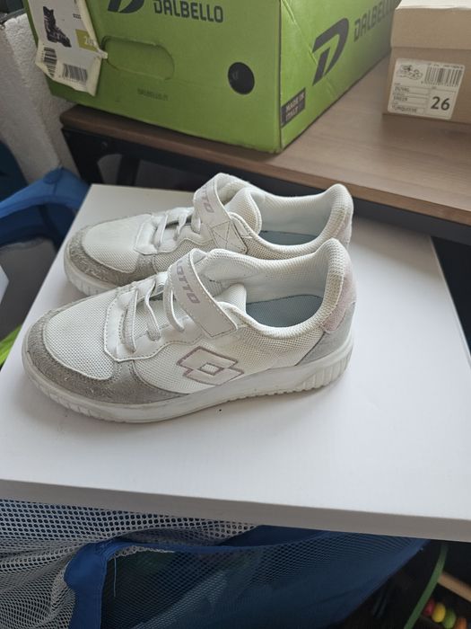 Tenesi Lotto, albi, marimea 30