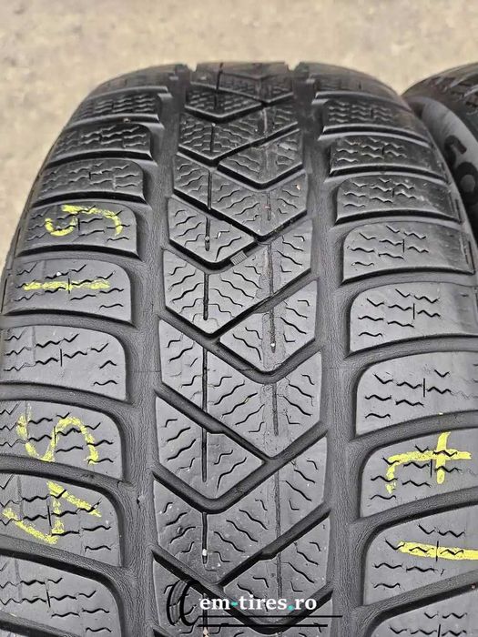 SET 2 Anvelope Iarna 225/45 R19 PIRELLI Sottozero 3 96V