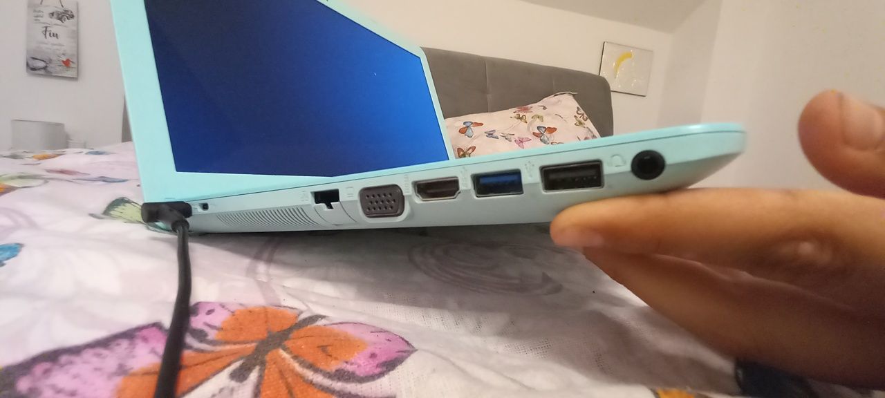 Laptop Asus  model X541N