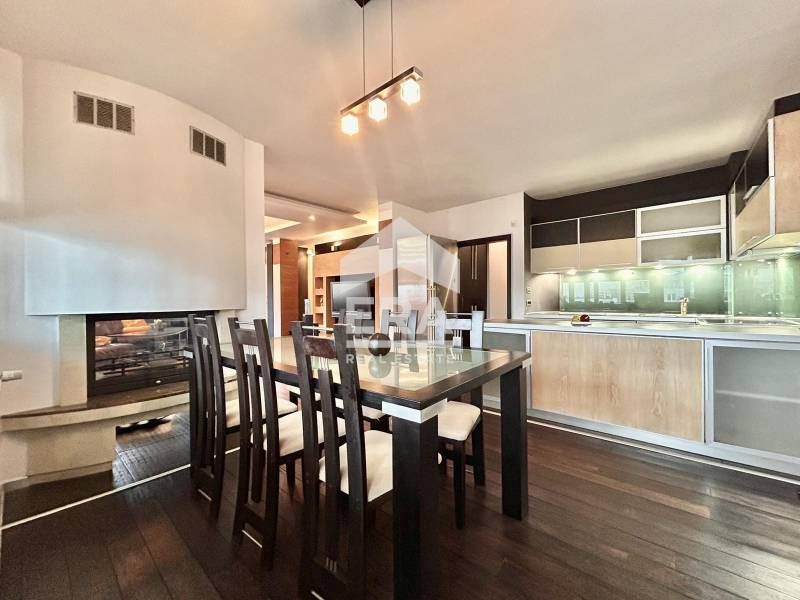 Продава се Тристаен апартамент в София, Дианабад - 213 кв.м за 2141 €/кв.м - Снимка #4