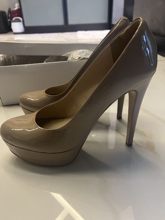 Чисто Нови Versace 39 номер