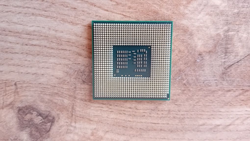 Procesor Intel RAM 4 G +2G leptop