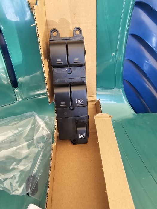 Бутони за Ел стъкла за Нисан Кашкай