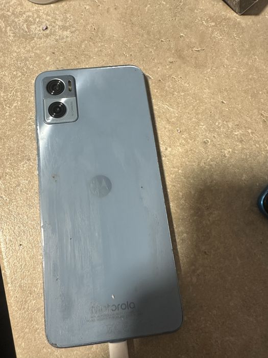 Motorola E22 - in stare buna