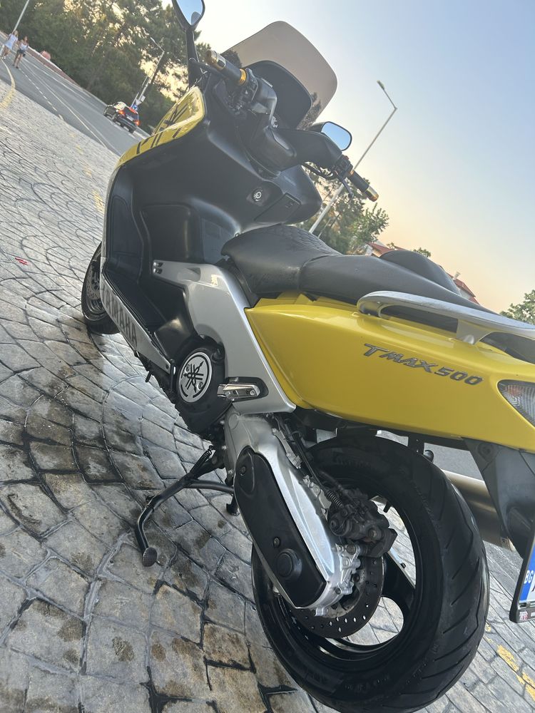 Yamaha T-max 500