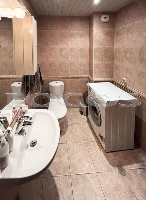 Продава се Четиристаен апартамент в Варна, Бриз - 190 кв.м за 2208 €/кв.м - Снимка #9