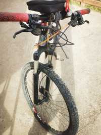 Vând Bicicleta 29"