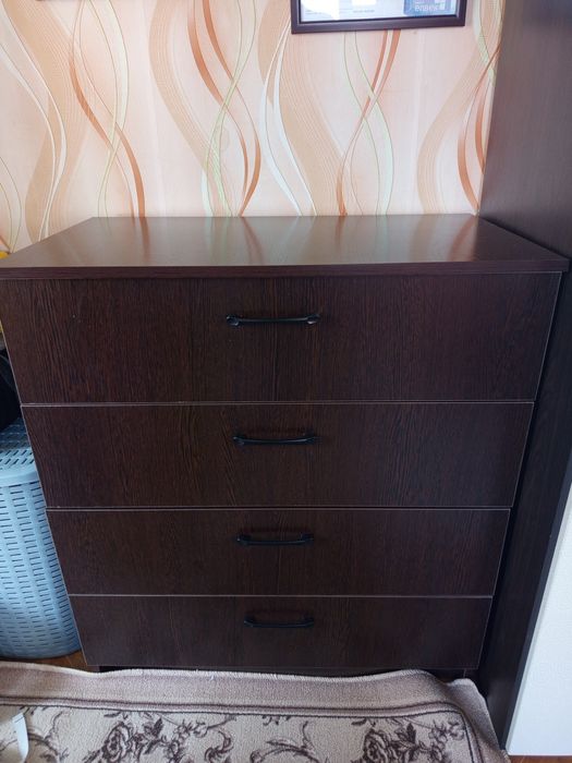 Продам комод венге