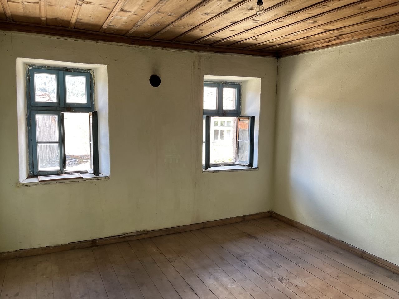 Продава се Къща в Пловдив, Гагарин - 200 кв.м за 268 €/кв.м - Снимка #12