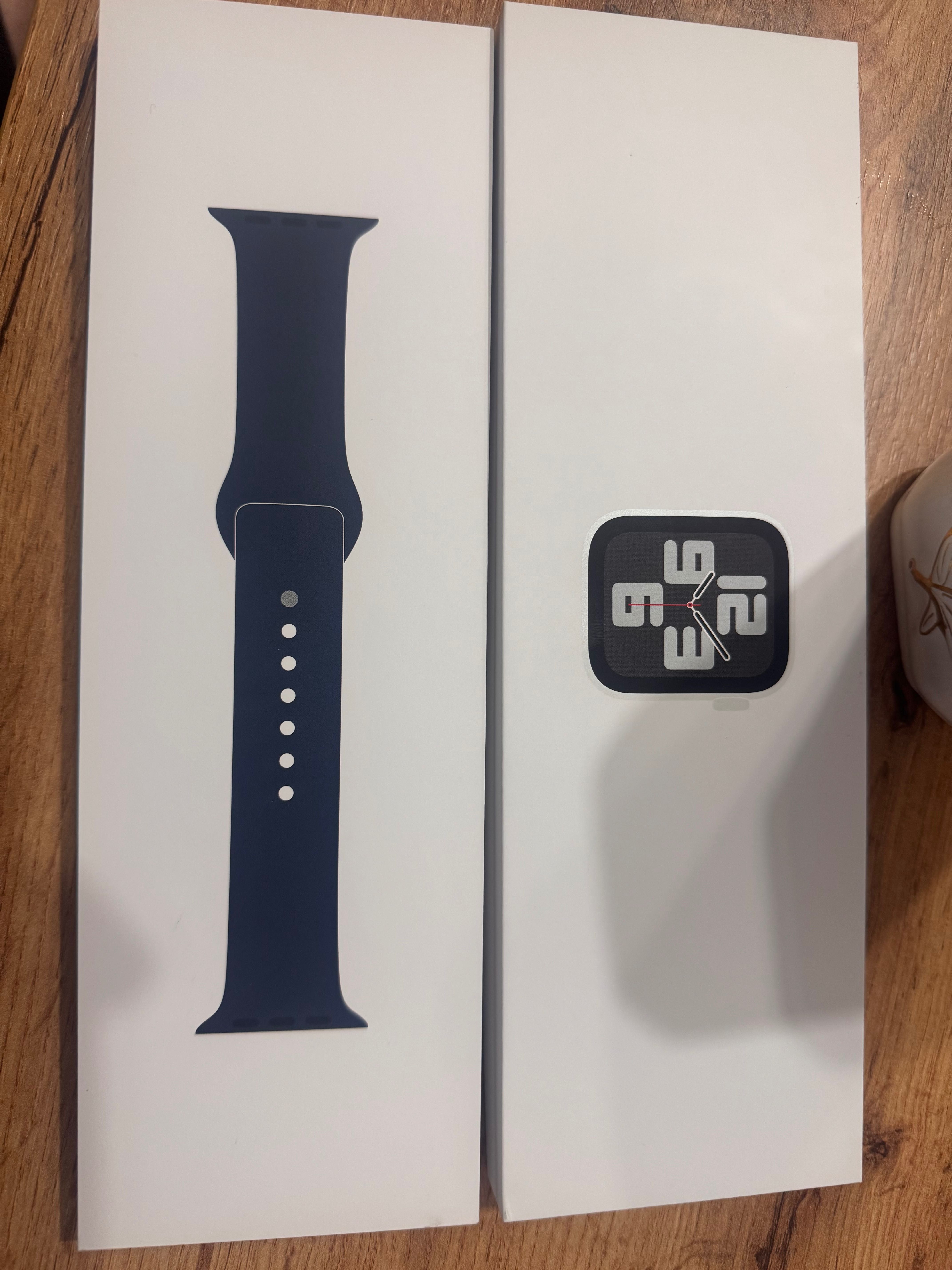 Смарт часовник Ape Watch SE2