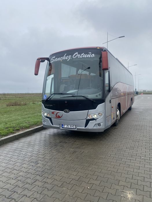 Transport ocazional persoane, excursii, pelerinaje, nunti