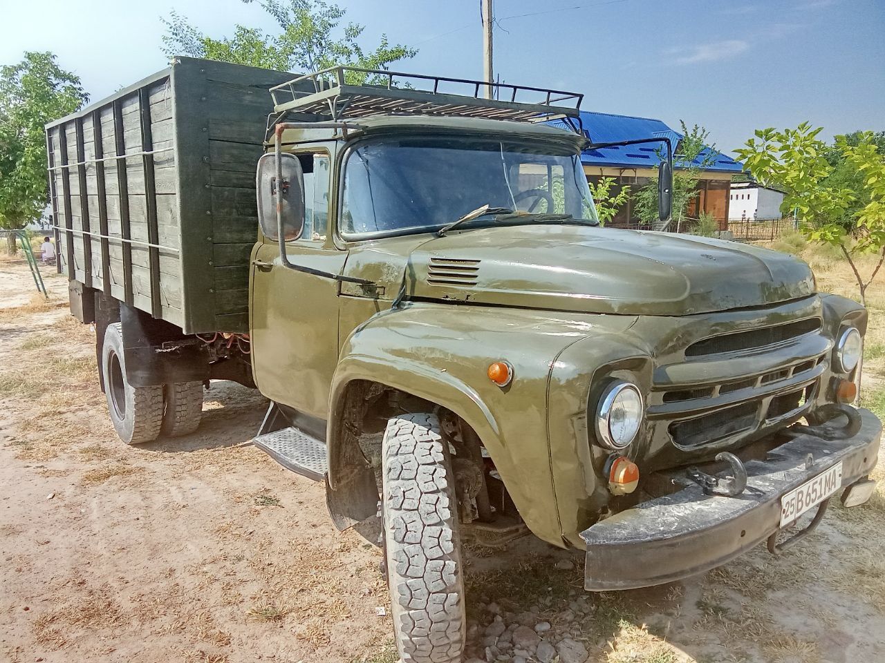 Zil 130 boʻrtli ten