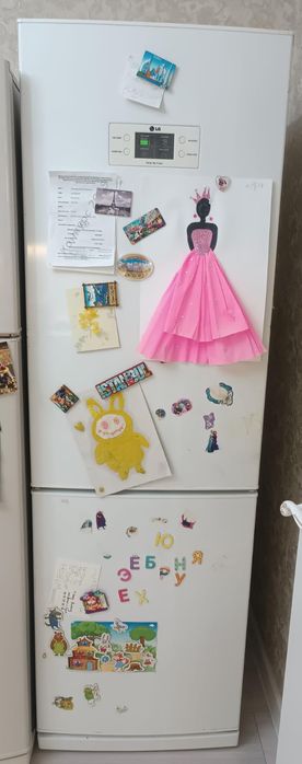 Продам Холодильник б/у