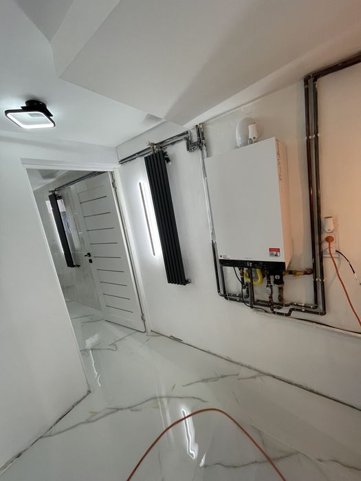 Vand apartament cu 3 camere 2 bai