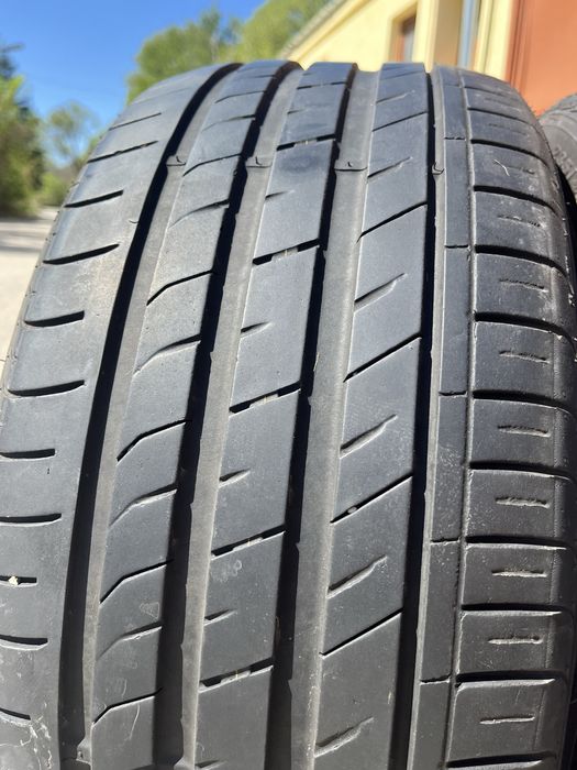 4 бр. летни гуми 235/45/17 Nexen DOT 0919 5-5,5 mm