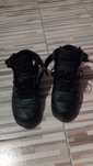 Vând adidasi air force 1 high black si REEBOK alb cu verde