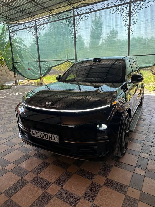 Lixiang L 9 max sotiladi