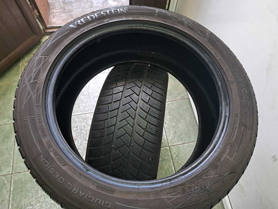 2 anvelope 265/45 R20 Vredestein