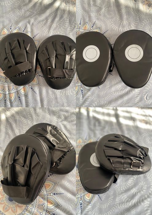 Palmare box, mărime universală, culoare neagră.