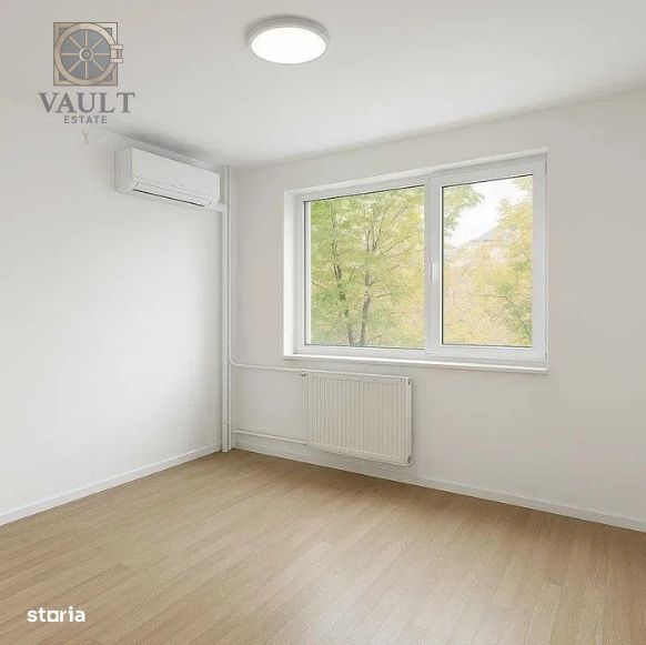 Garsoniera - BLOC MIXT - 3 minute METROU DRISTOR