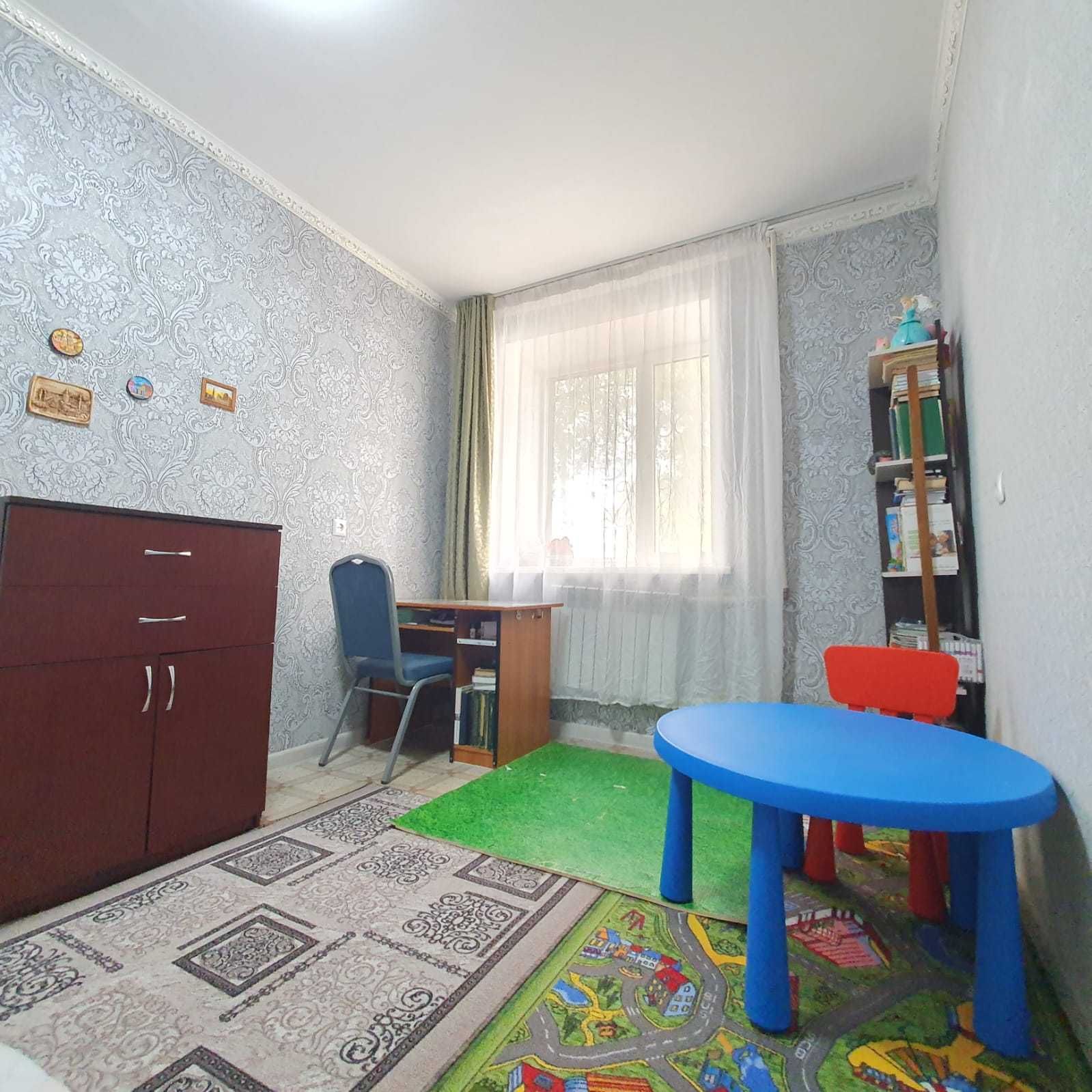 Продам отличную 2х комнатную квартиру по ул.Ломоносова, дом кирпичный!