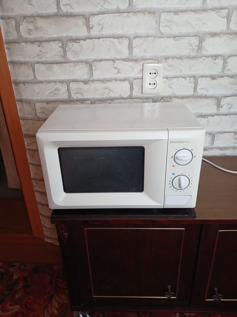 Продам микроволновку