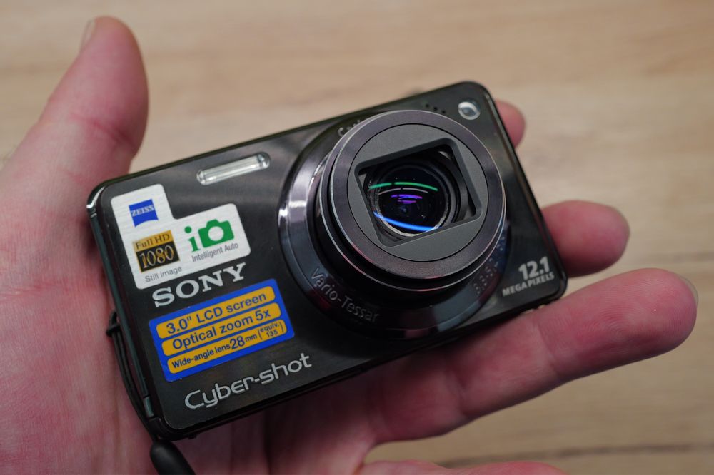 Aparat foto Sony Cybershot 12Mp lentile Zeiss compact digital W290