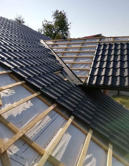 Montaj acoperis velux tigla metalica bilka  jgheaburi