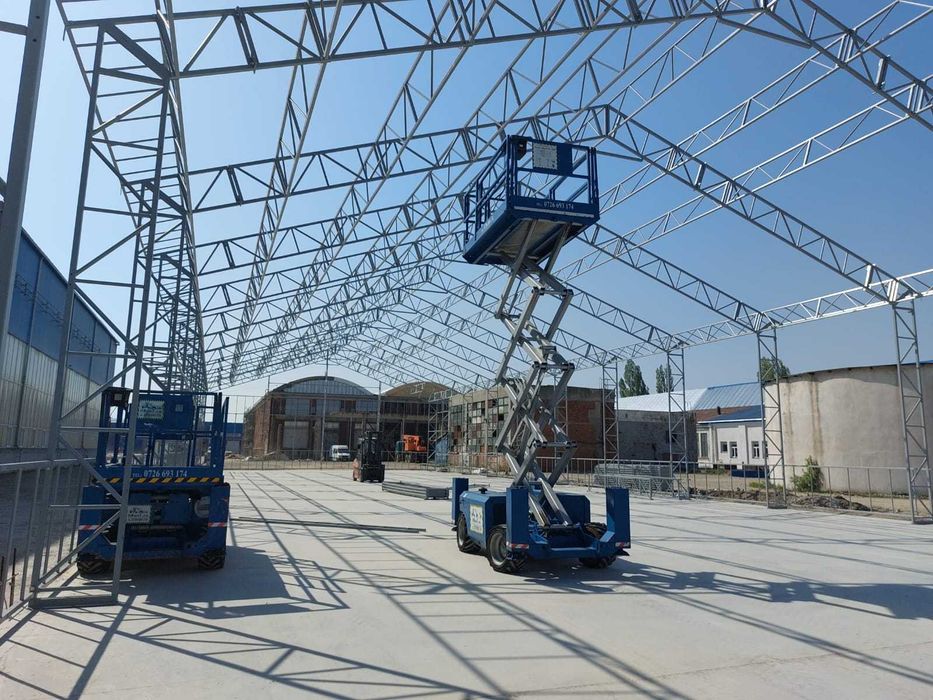 Inchiriez nacela foarfeca 10 m PRETURI MINIME