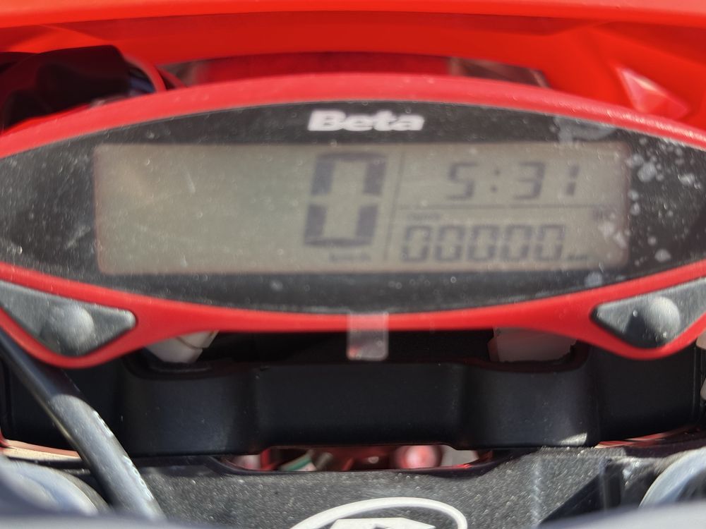 Beta 300 RR чисто нов-лимитиран