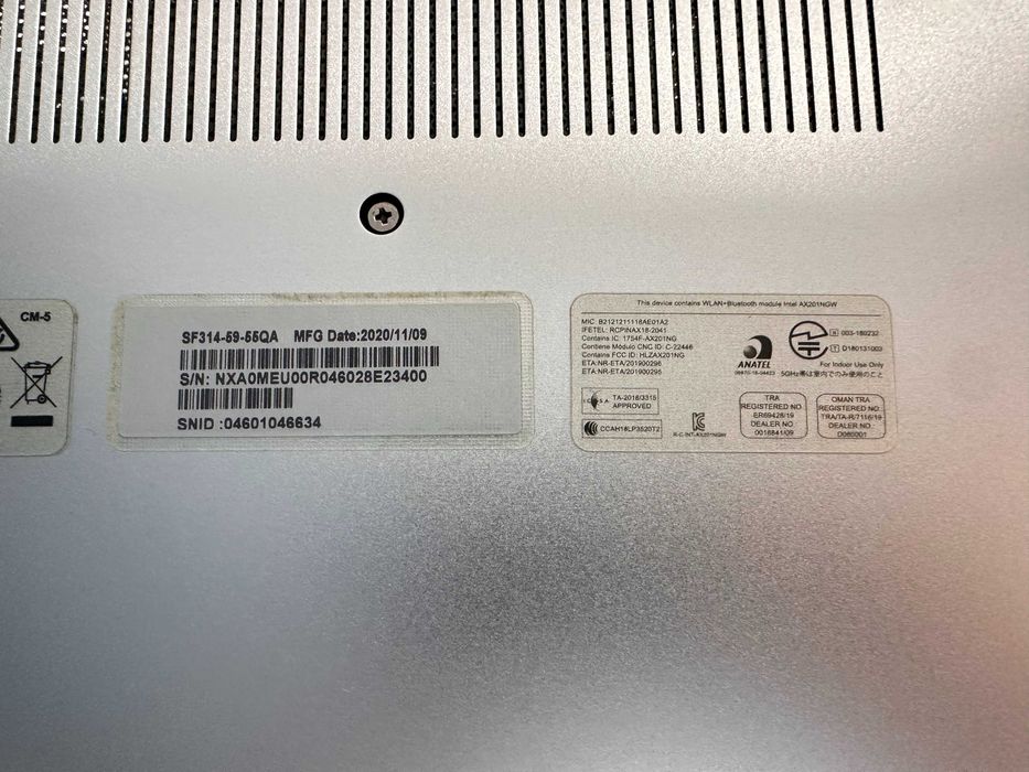 Acer Swit 3 Intel core i5 Intel Iris XE 8gb RAM / 512gb SSD