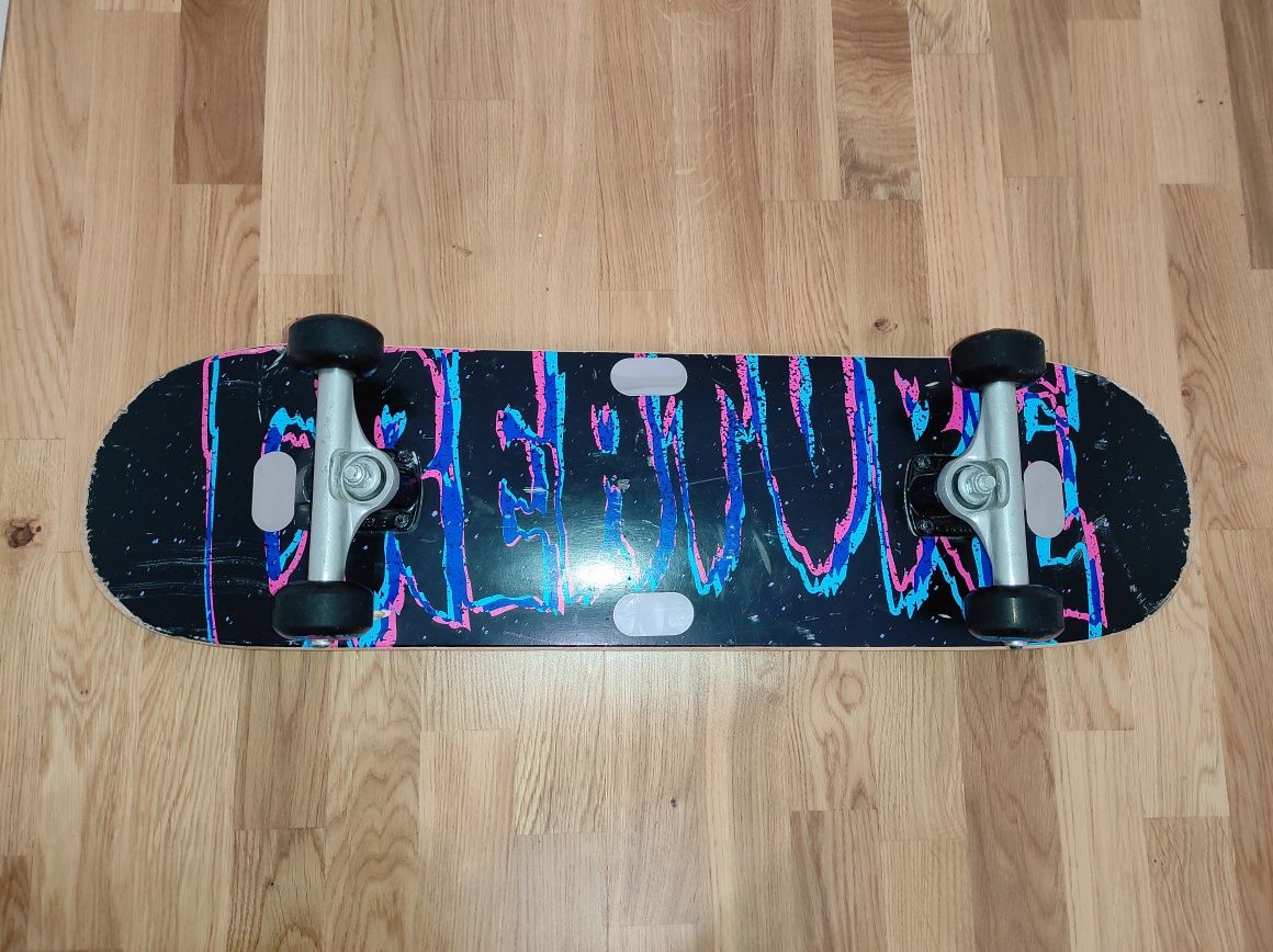 Skateboard Creaturi 3D Logo 7.75 inch