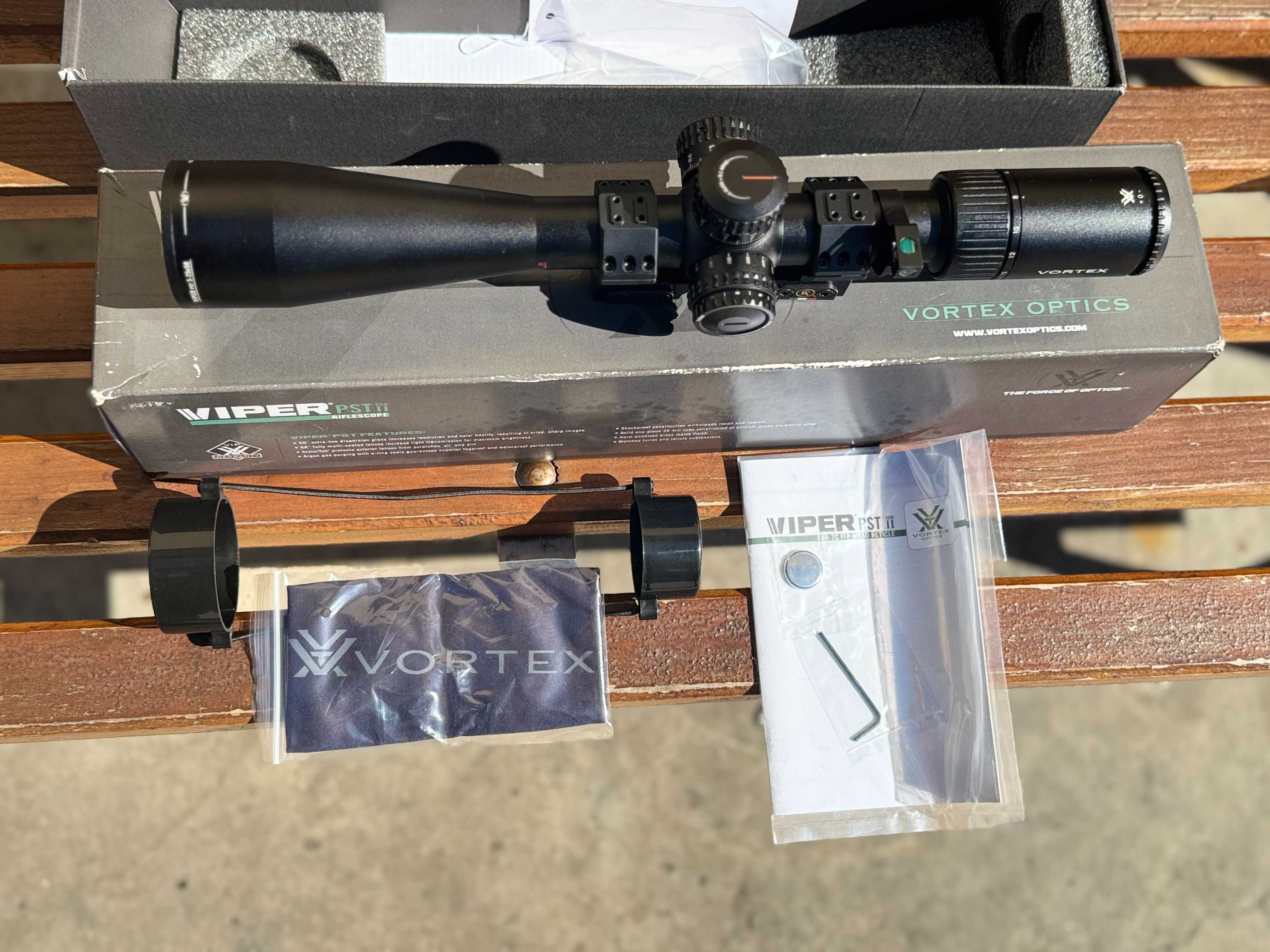 Ловна Оптика Vortex  Viper PST Gen II 5-25x50 FFP PST-5259