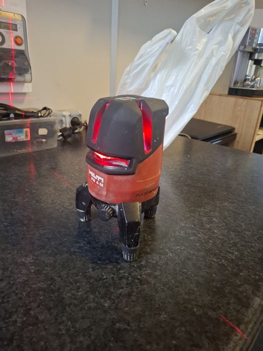 Nivela laser hilti pm 4-m
