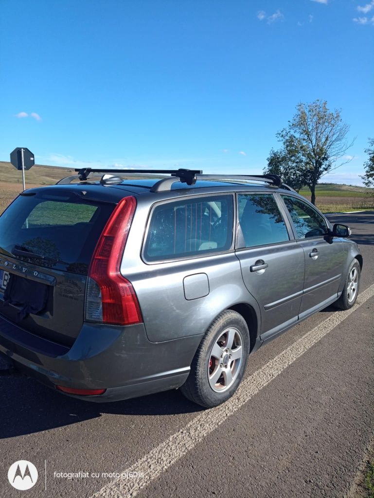 Volvo...V50... 2009