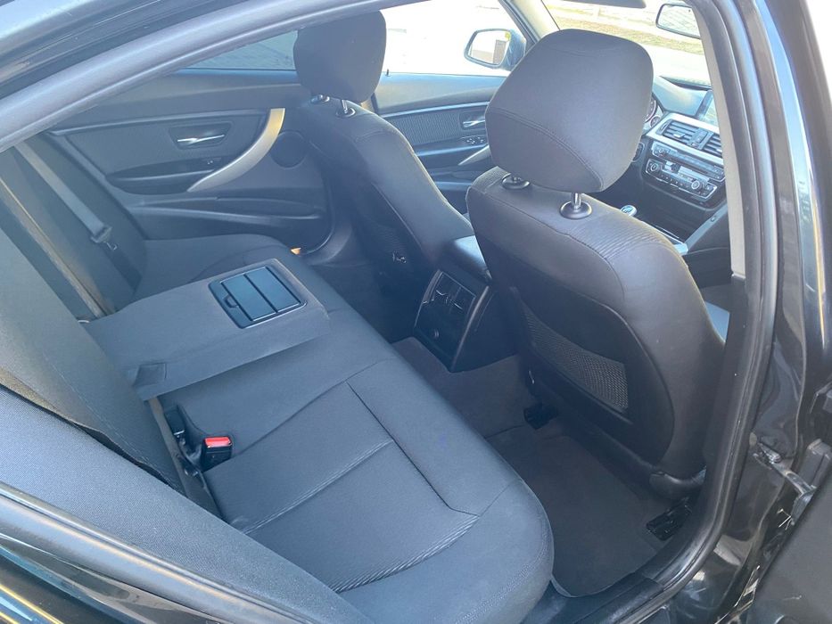 Bmw 320 f30 2016 e6 2.0 diesel 190cp pret:10.300euro impecabil