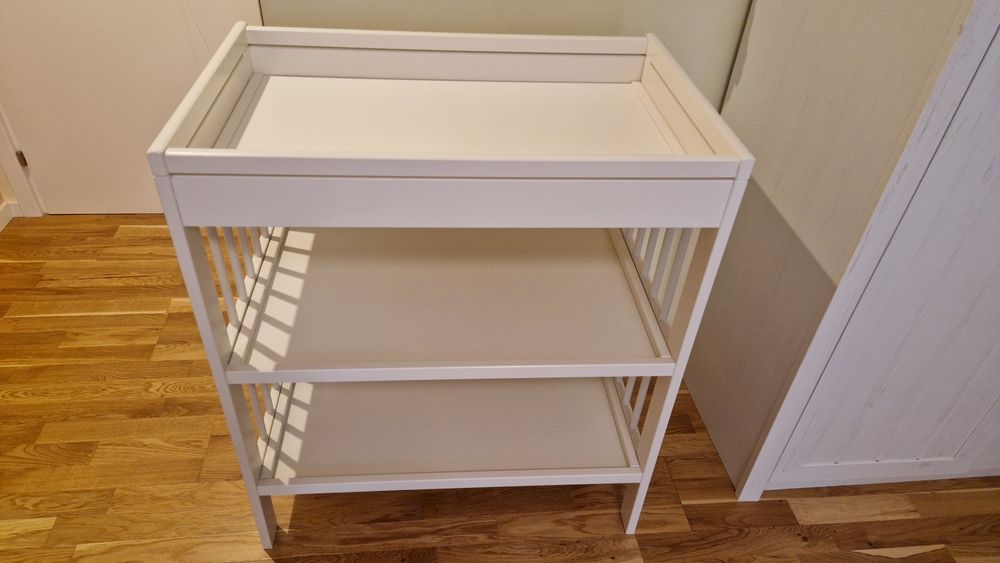 Маса за повиване IKEA