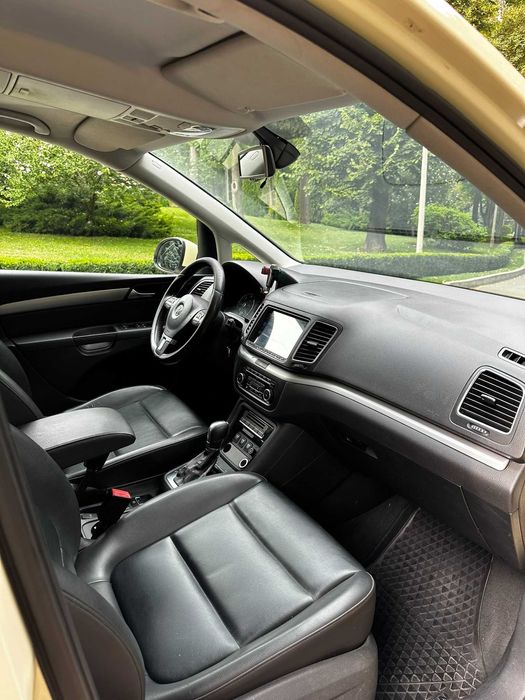 VW Sharan fab 2012 motor 2.0 tdi automat 7 locuri proprietar