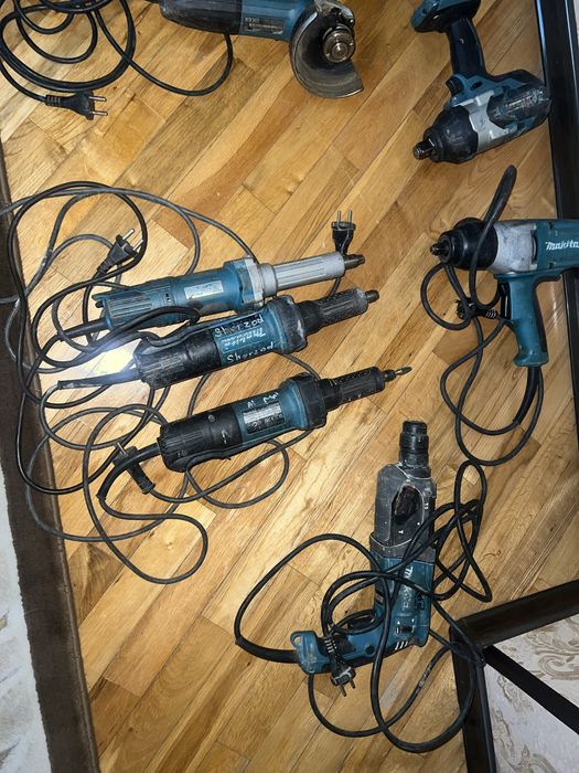 Болгарка и шлифованный аппарат