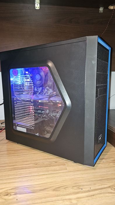 Vand PC Gaming - Arad