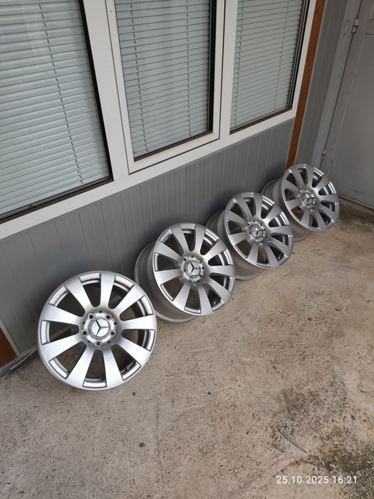 16/5/112-МЕРЦЕДЕС Е класа W 212,Ц класа W 204 нов внос перфектни