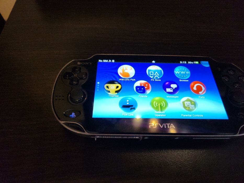Consola jocuri Sony ps Vita 16G - display nou