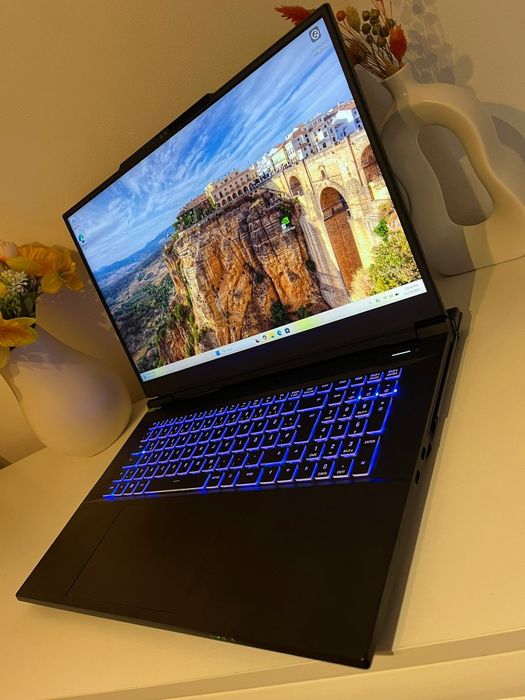 Laptop gaming i9-13900/RTX4090 schenker key 17pro