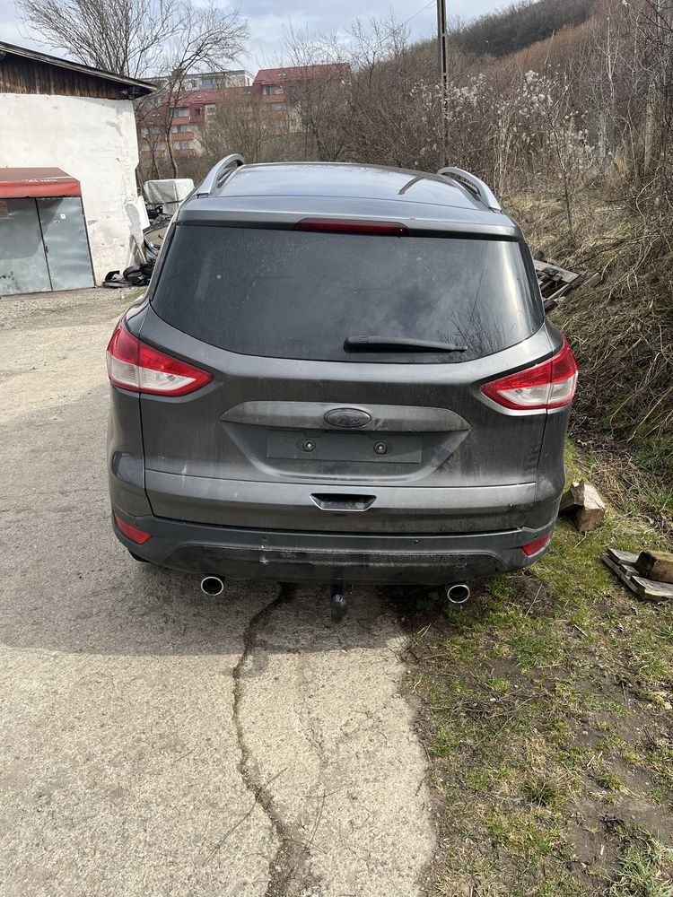 Piese ford kuga an 2015 usa,bara,haion,stop,oglinda aripa